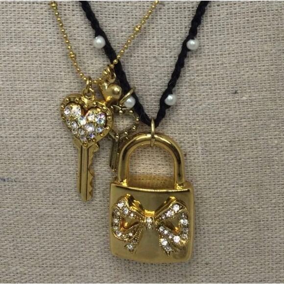 NWT Betsey Johnson Pave Lock Key Charm Dual Strand Necklace - Picture 1 of 5